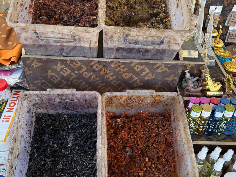 Bakhoor auf dem Al Hosn Markt in Salalah.